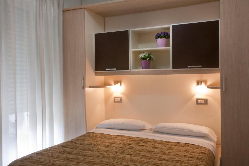 Residence Il Tulipano Риччоне Номер фото