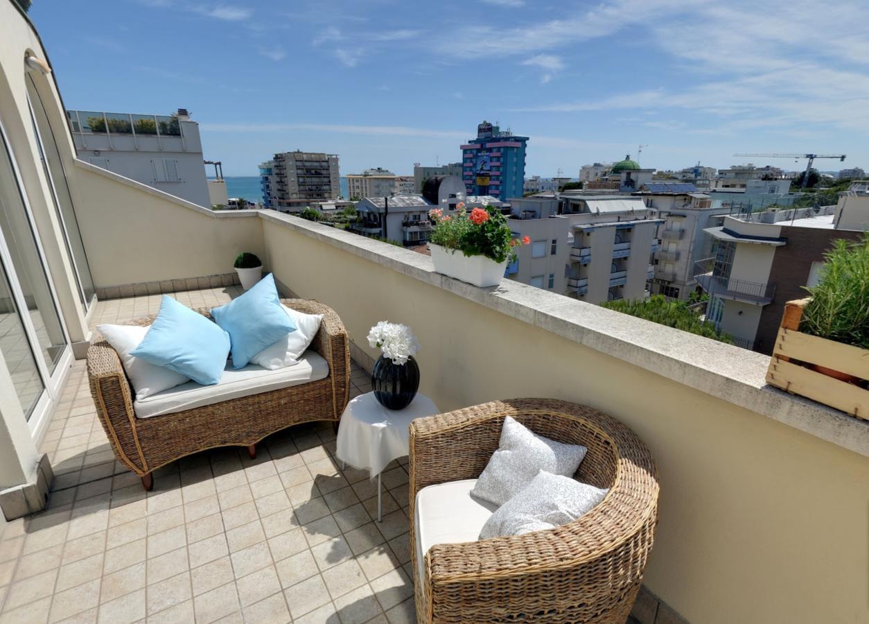 Residence Il Tulipano Риччоне Екстер'єр фото